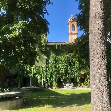 Bed and Breakfast Palazzo Sismonda Corneliano d'Alba Zewnętrze zdjęcie